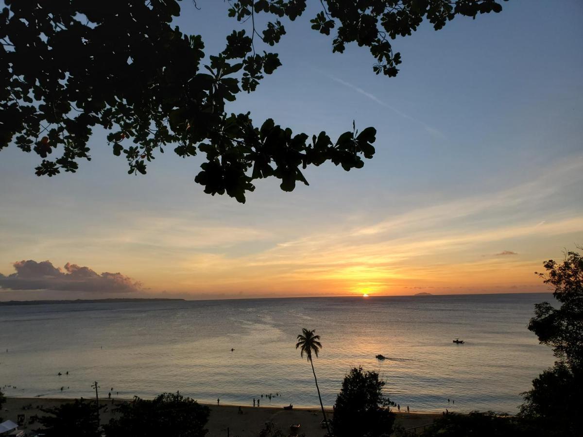 Aguadilla Breeze Apt In Gated Complex 8 Minute Walk To Crashboat Beach Exterior photo